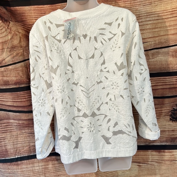 Chicos, sheer Matisse jacket, white, Chicos  size one - Picture 3 of 7